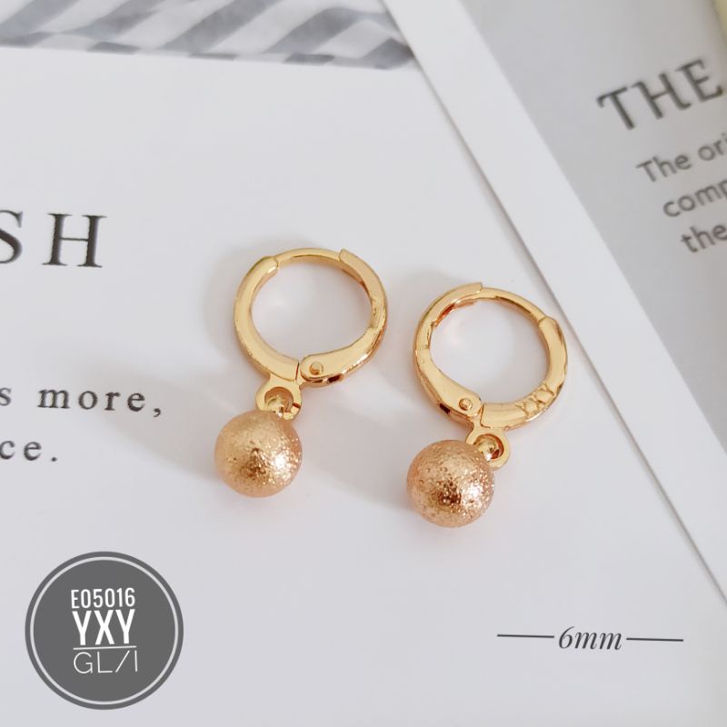 Anting yaxiya bola pasir gold (5mm dan 6mm) E05016