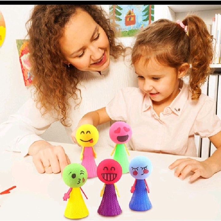 Promo Mainan Boneka Emoji Loncat Lucu LED Bisa Nyala