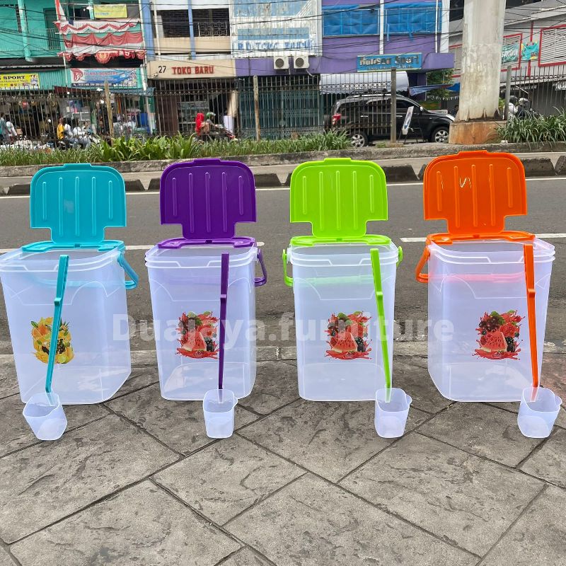 Aquarium Es Kelapa 30 Liter Gayung / Toples Buah 30 Liter Kiara / Toples Gayung 30 Liter Kiara