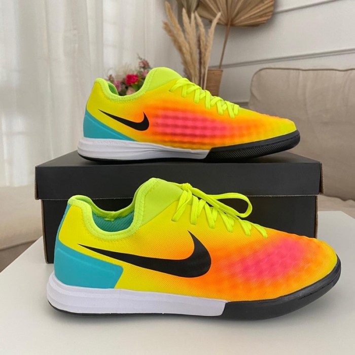SEPATU FURSAL NIKE MAGISTA X FINALE 2 VOLT YELLOW