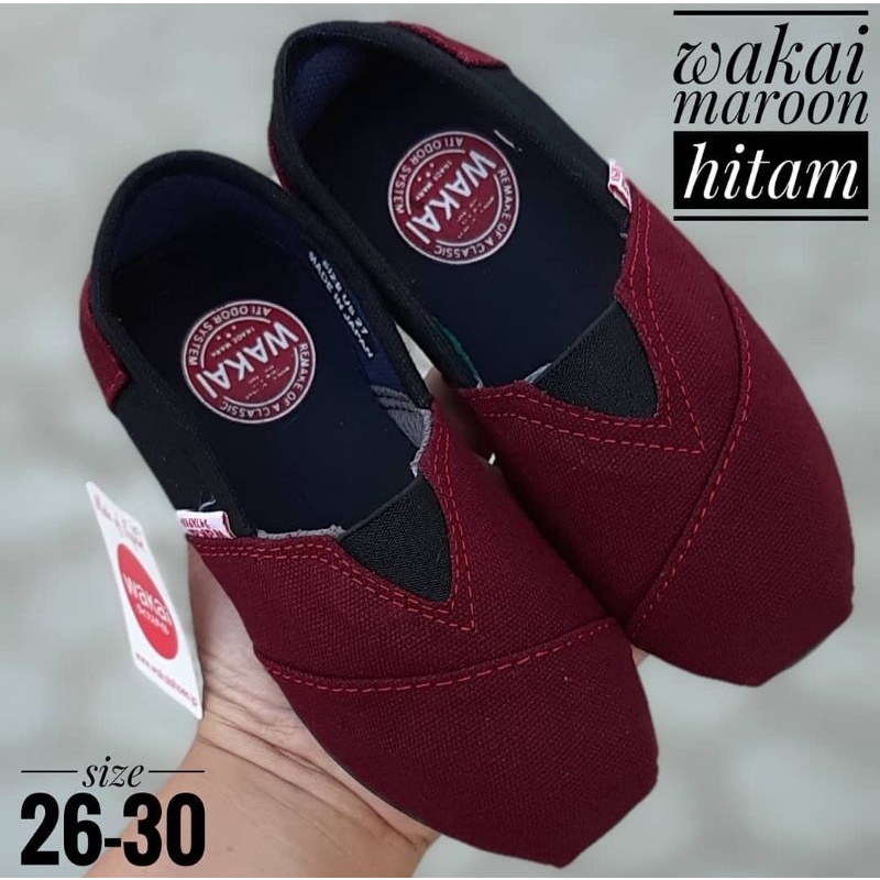 SEPATU SLIP ON ANAK PRIA WANITA WAKAI MAROON HITAM