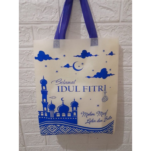

Tas Parcel LEBARAN Goodie Bag Idul Fitri Tas Sembako