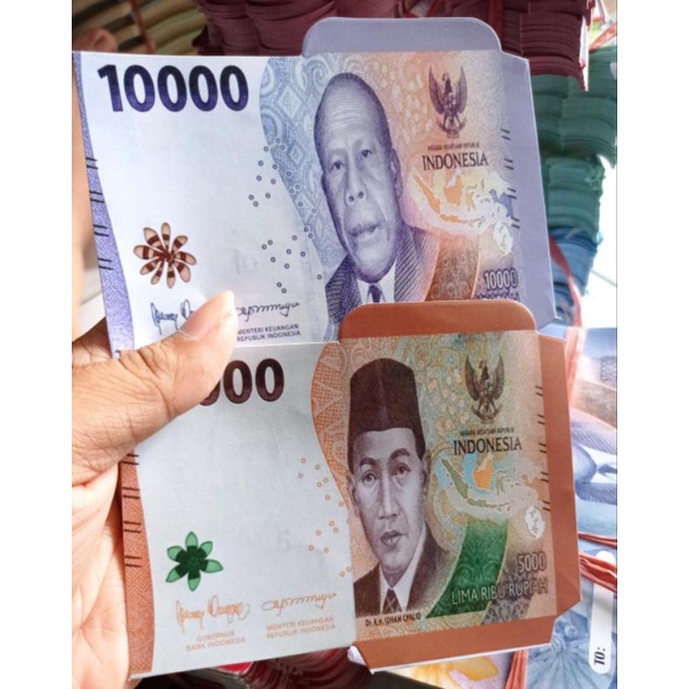 

amplop lebaran motif uang