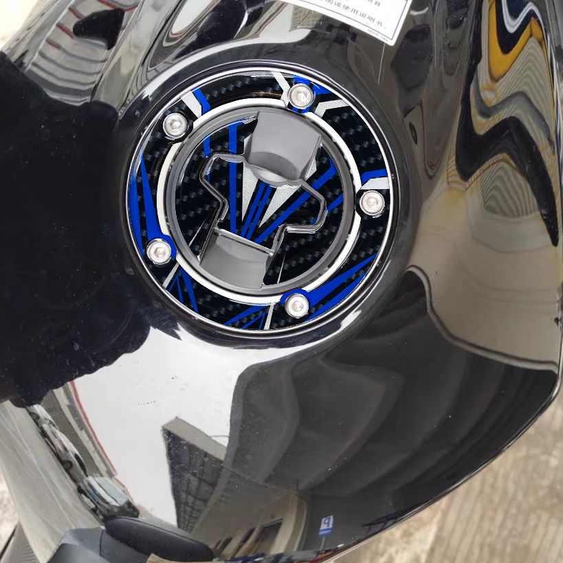 SUZUKI GSX250R Stiker Reflektif Penutup Tangki Bahan Bakar Sepeda Motor Stiker Anti Gores Perlindungan Serat Karbon Tangki Bahan Bakar Motocross Pelindung Penutup Tangki Minyak