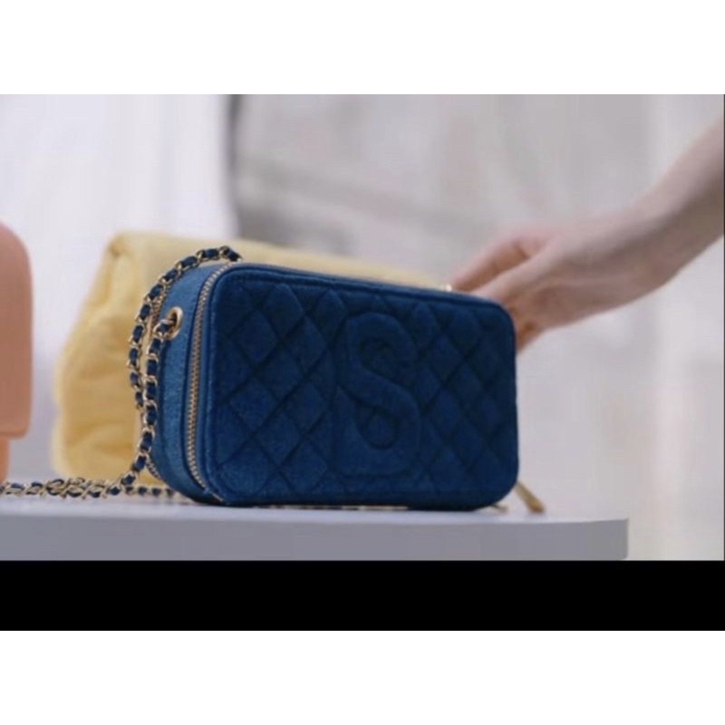 yura denim series buttonscarves