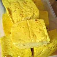 

tahu ungkep bumbu kuning 5pcs 200gr