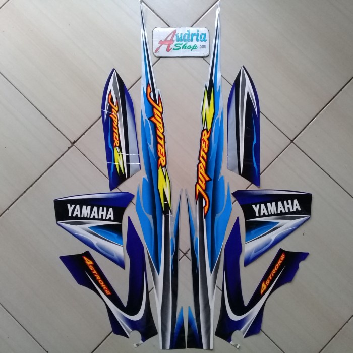 

TERLARIS | Striping Stiker Motor Yamaha Jupiter Z 2005 Biru