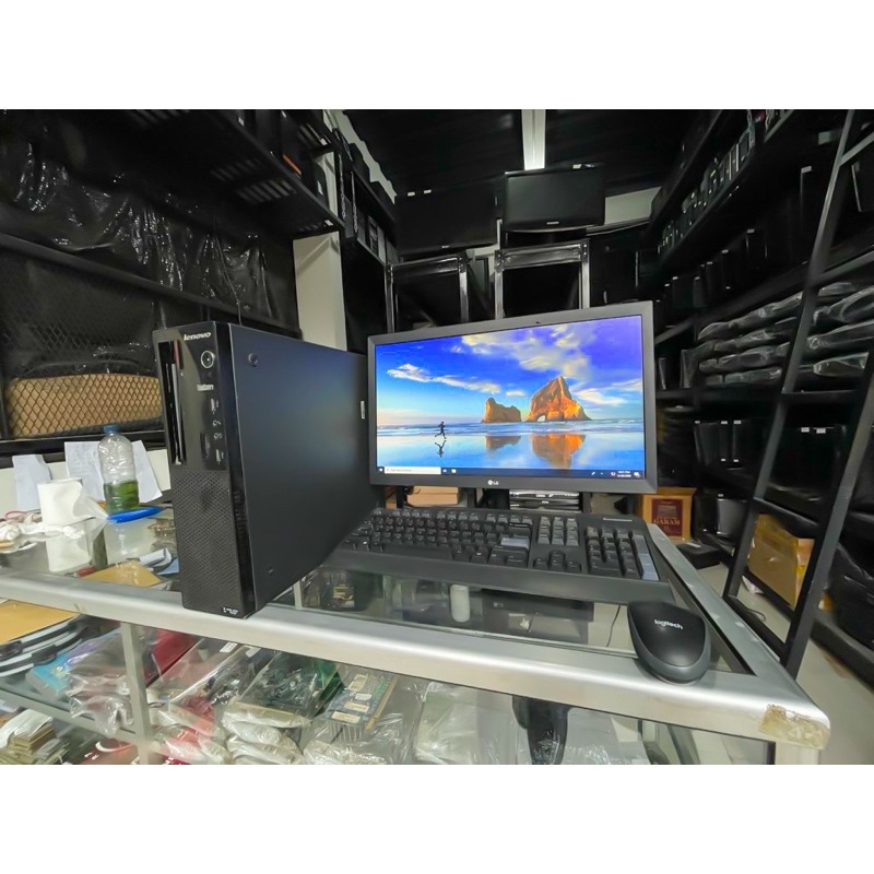 lenovo intel g3250 Ram 4Gb Harddisk 250 Gb Monitor 19 inch fullset