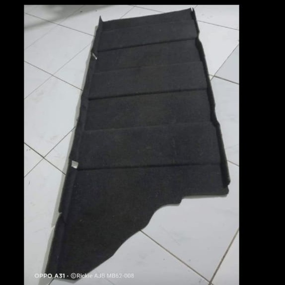 {BEKAS} W124 Karpet tangki bagasi Berkualitas