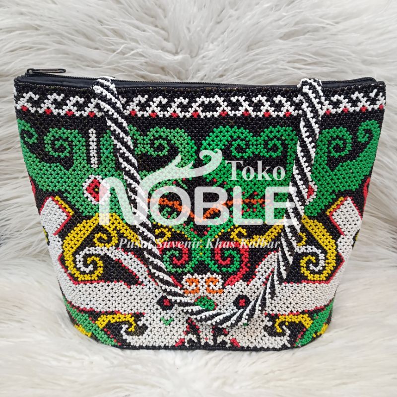 Tas Tenteng Manik Besar