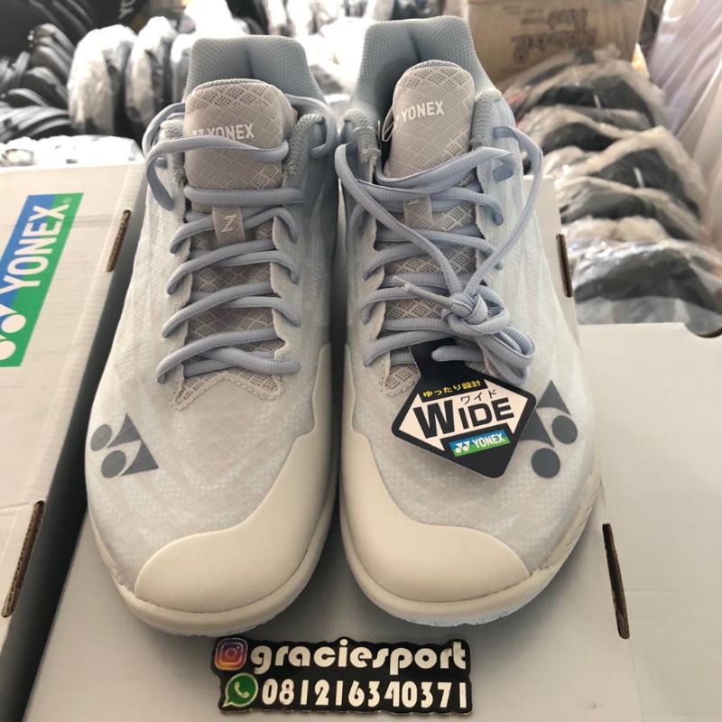 Sepatu Yonex Aerusz2 light blue wide