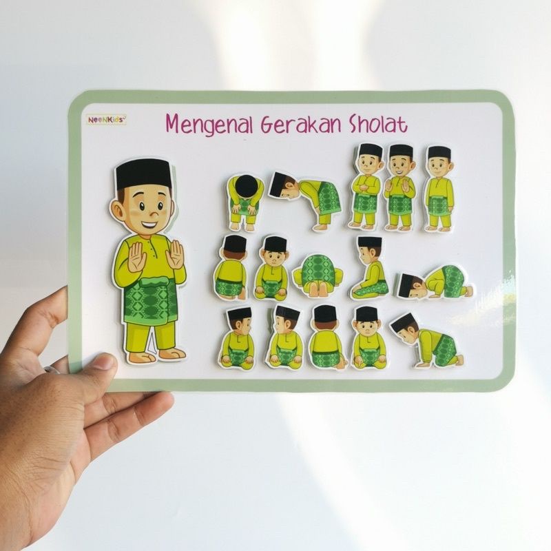 Mainan mengenal gerakan sholat anak laki2
