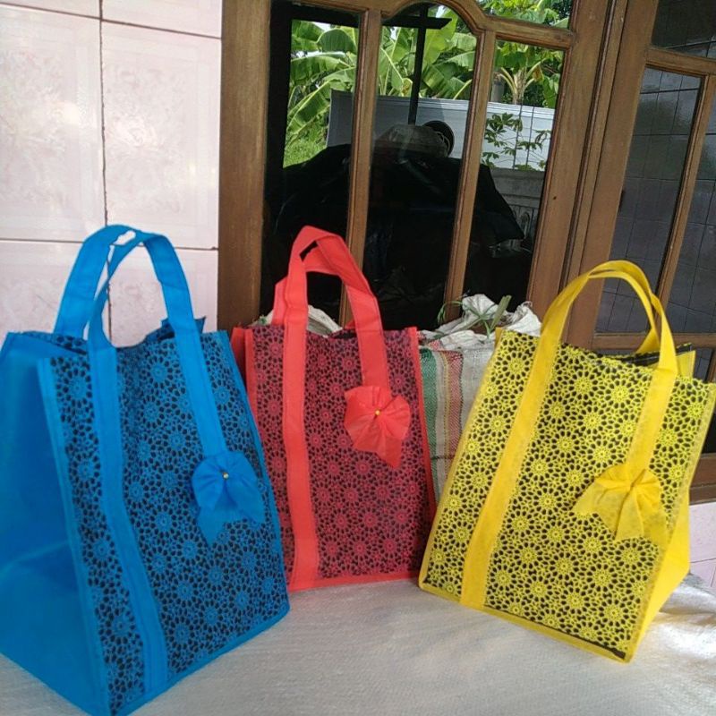 (1LSN = 12 pcs) tas hajatan batik mewah 22 tas jojon