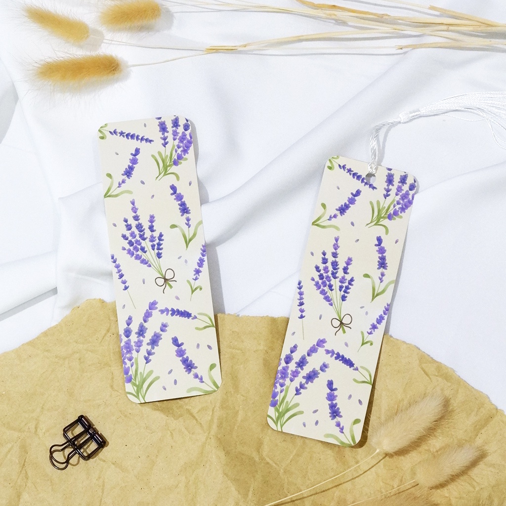 

Otterspace Studio | Lavender Flowers Bookmark - Pembatas Buku Bunga Lavender