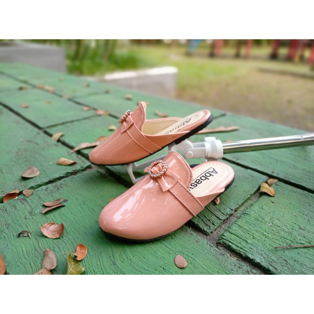 Sandal slip on anak perempuan Motif Cantik Terbaru / Sandal bapau anak perempuan / sandal anak perem