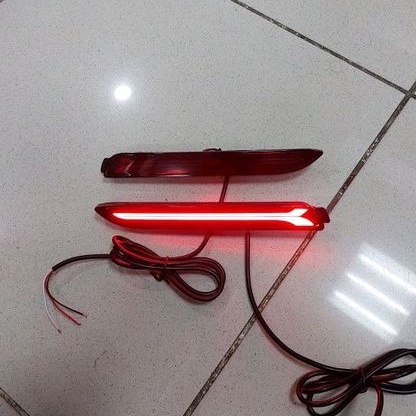 Lampu Reflektor mobil toyota INNOVA dan FORTUNER 2005-2015