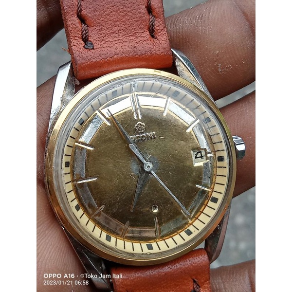jam pria vintage automatic titoni original bekas