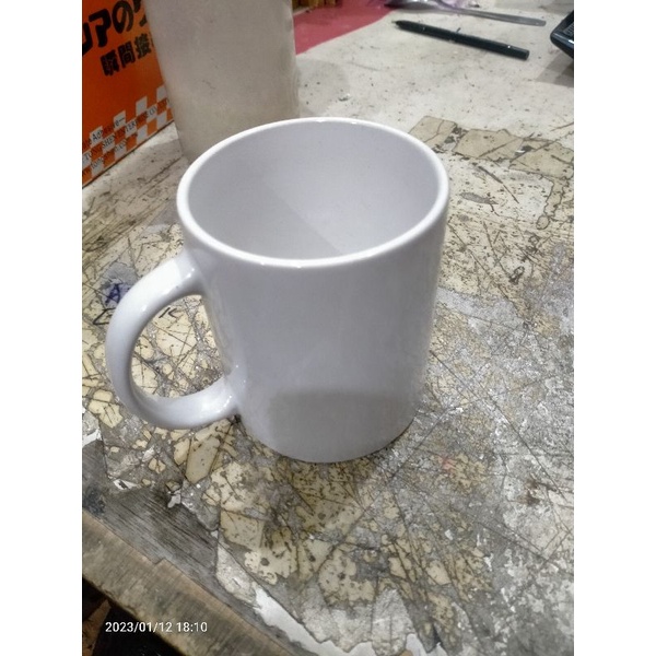 gelas mug putih polos siap (di print atau sablon) + free bubble.
