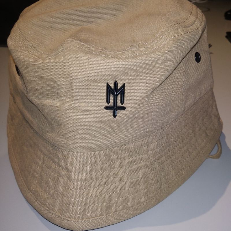 Maternal Disaster Headwear topi bucket hat eimer