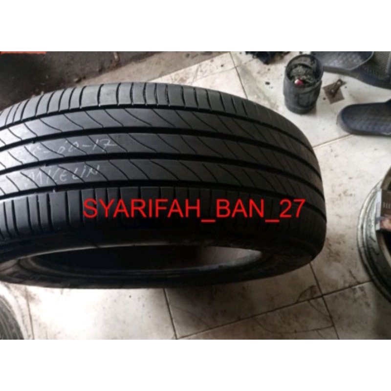 BAN MOBIL SECOUND 215/60 R17 BAN TUBELES BERKUALITAS.