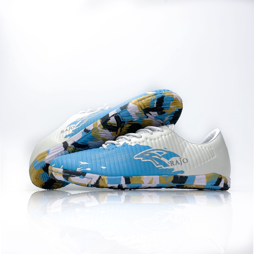 sepatu futsal RAJO biru hitam dan putih brand lokal