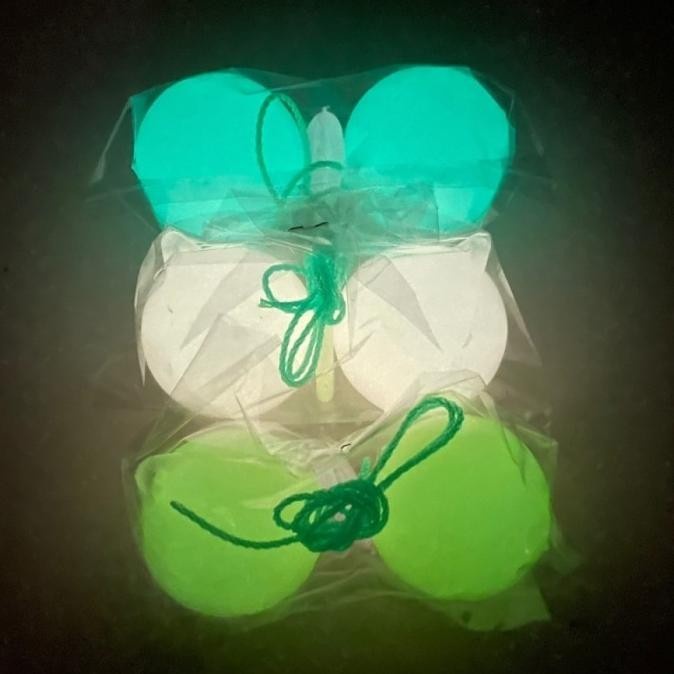 Mainan Lato Lato Smile dan Glowing Bercahaya 4cm lebih