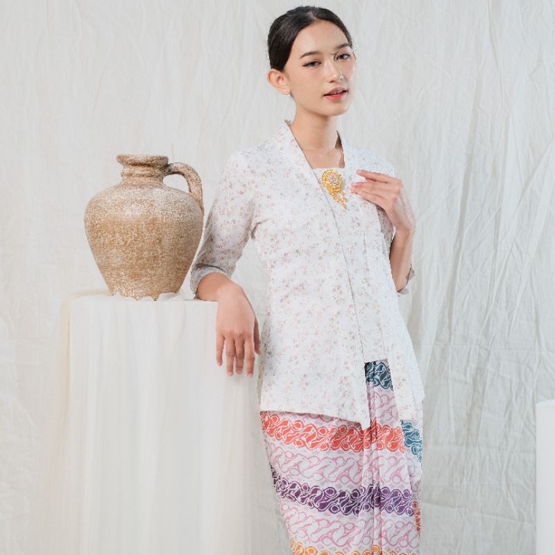 Termurah Kebaya Kutu Baru Katun Jepang Gendhis Putih By Khalisa Batik