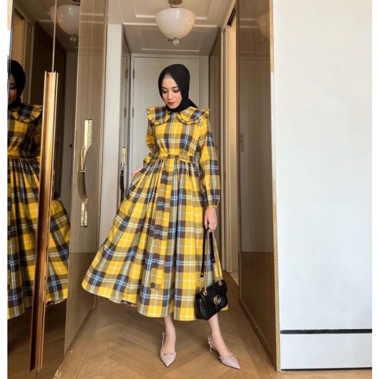 Elsa dress by Gonegani