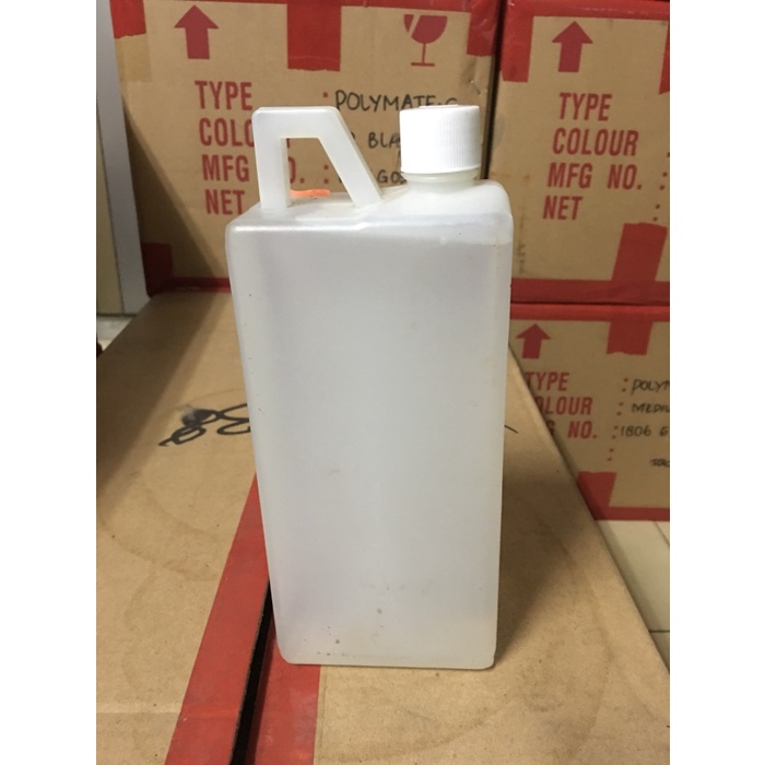 "'''] Minyak M4. Minyak / thinner pengencer cat sablon plastik.