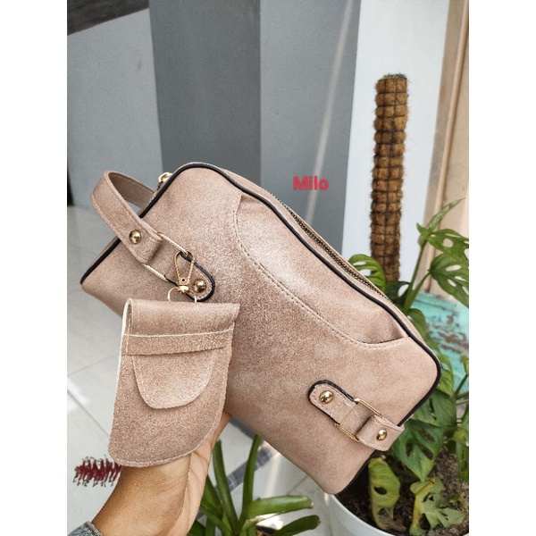 Classy Pouch William Handbag Kulit Pria Wanita