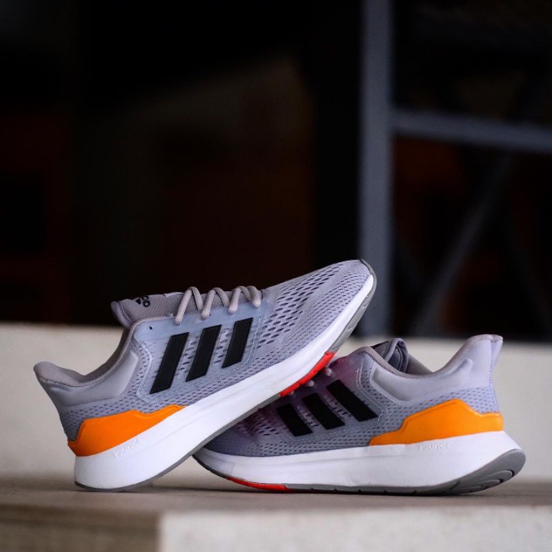 Adidas EQ21 Run &quot;Halo Silver/Carbon-Grey Three&quot;