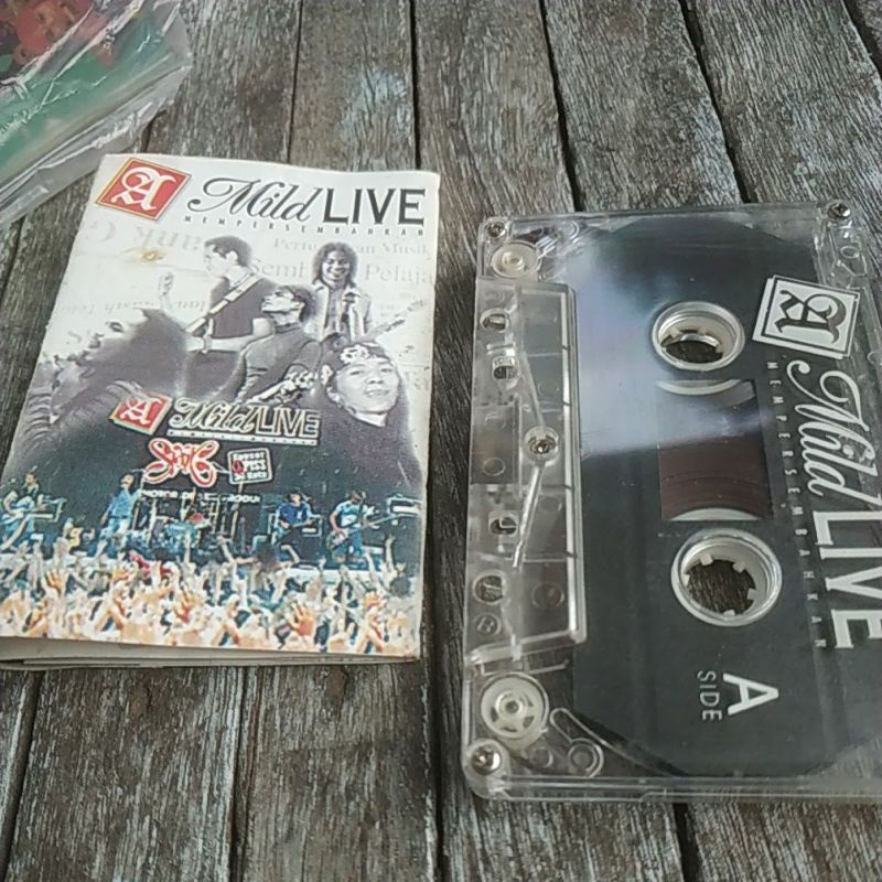 Kaset pita Slank - A Mild Live