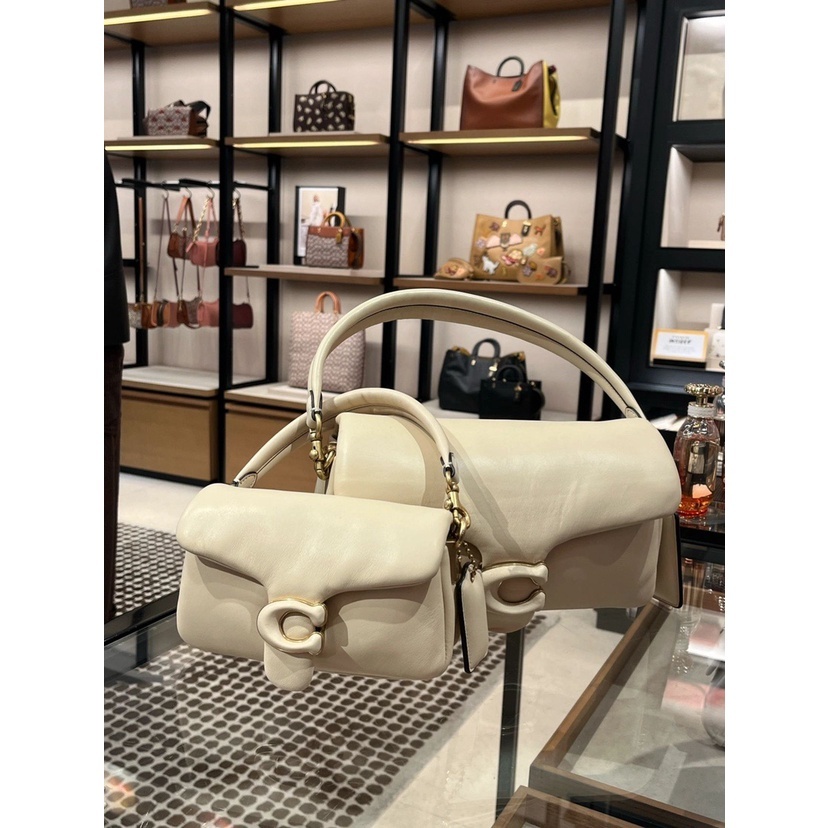 Coach Pillow Tabby Shoulder Bag 18/26 Tas Selempang & Bahu Wanita PILLOW TABBY 18/26 C3880/C0772
