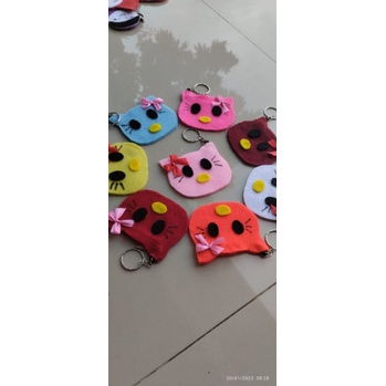 

ecer amplop hello kitty kain flanel ada gantungan kunci