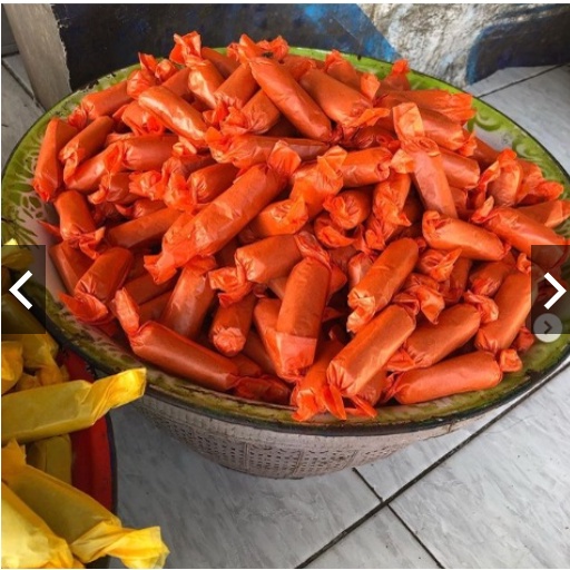 

Dodol khas Lombok rasa pisang