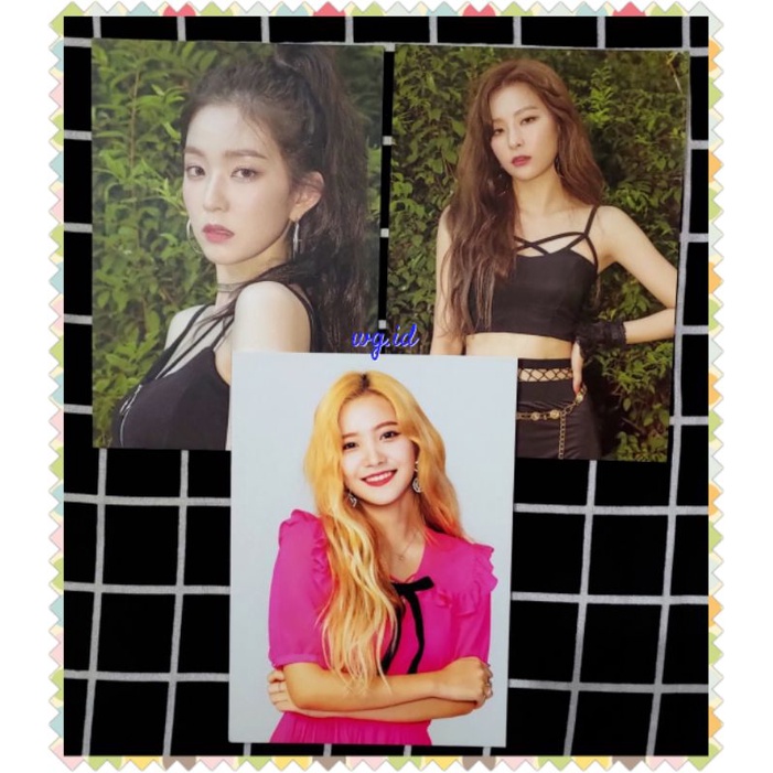 Red Velvet Irene Seulgi Yeri - RBB, Red Mare, Red Room Postcard