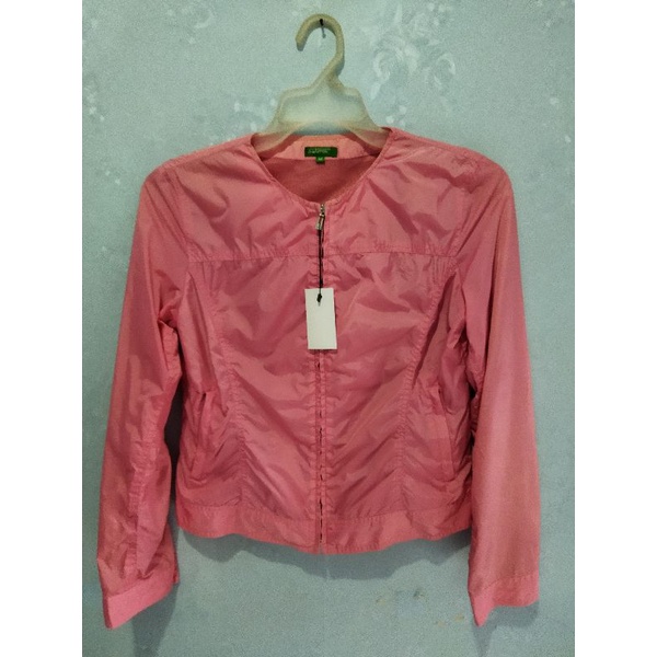 jaket running/outdoor united colors of benetton