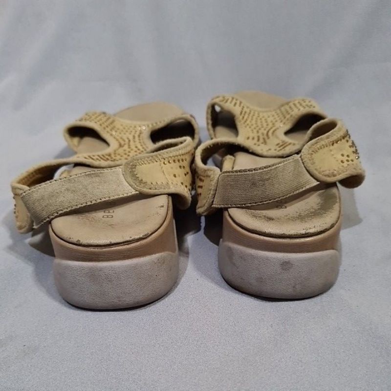 SEPATU SANDAL BE-BOB* PRELOVED ORI