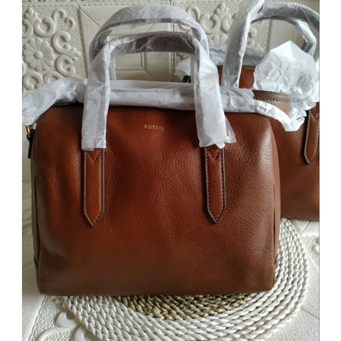Sydney satchel brown