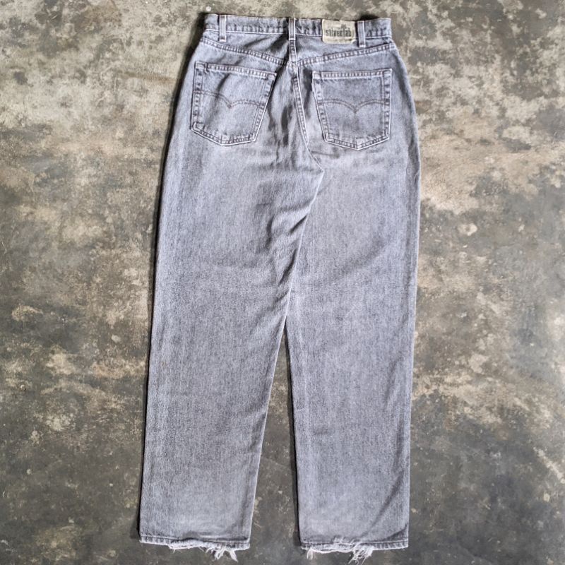 VINTAGE LEVIS SILVER TAB BAGGY