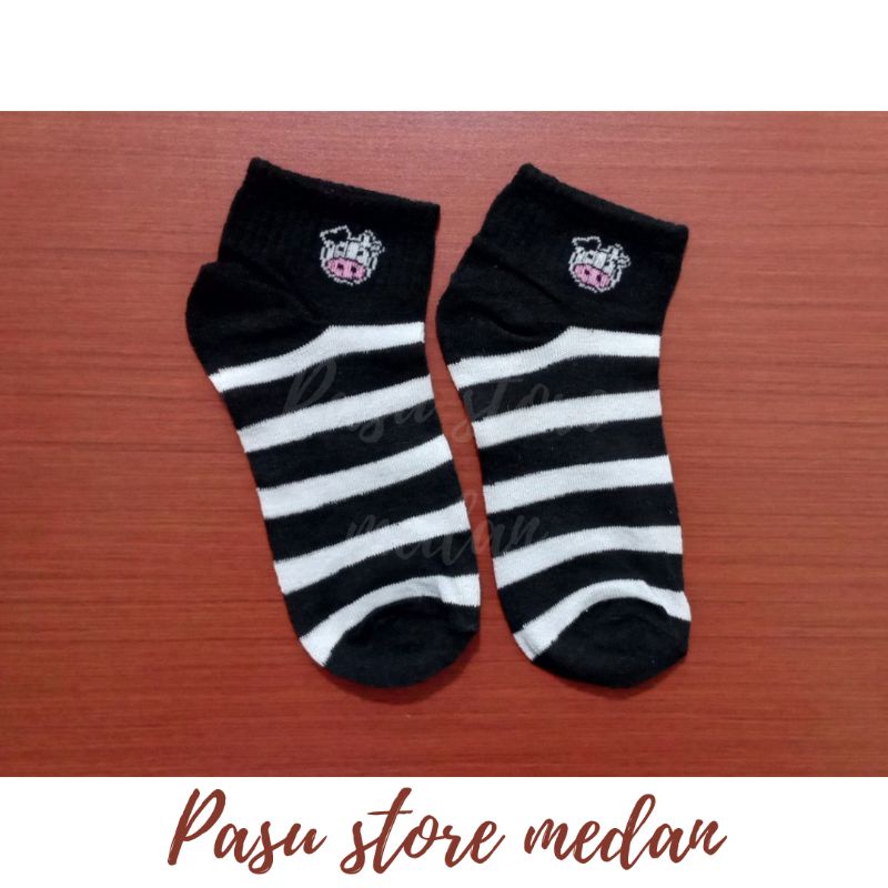 Kaos kaki wanita Motif sapi (5 psg) cute imut lucu anak anak dewasa laris murah medan sumatera utara
