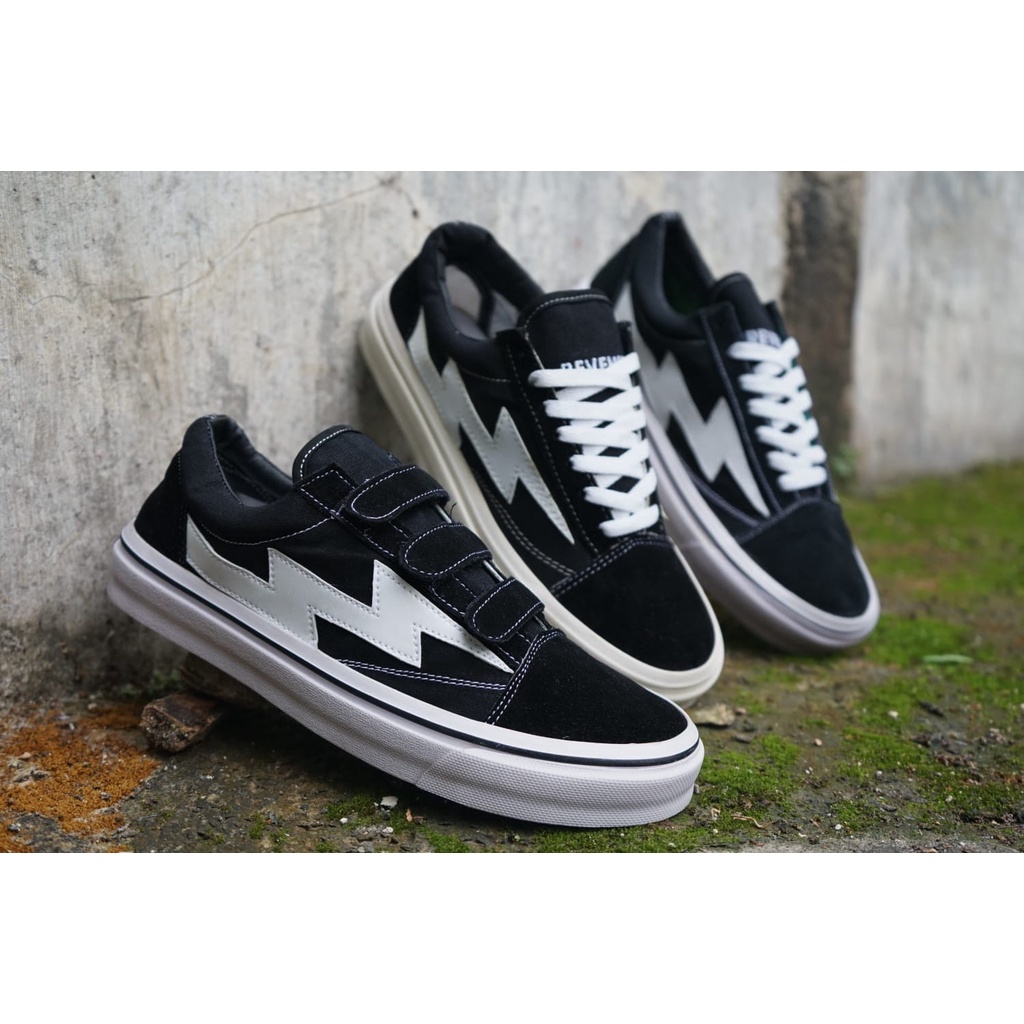 SEPATU SNEAKERS MURAH REVENGE X STORM STRAP PEREKAT VELCRO BLACK WHITE 39-43