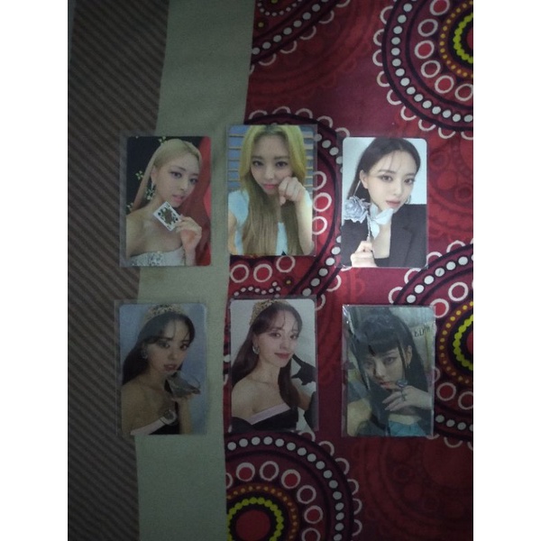 [OFFICIAL] YUNA PHOTOCARD