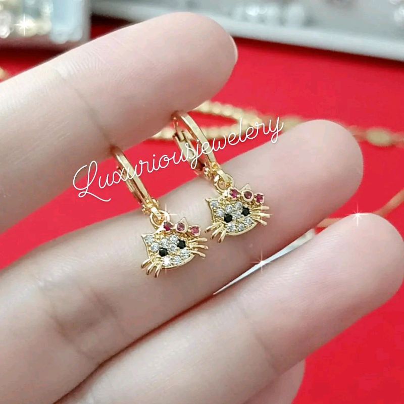 Anting anak miki juntai