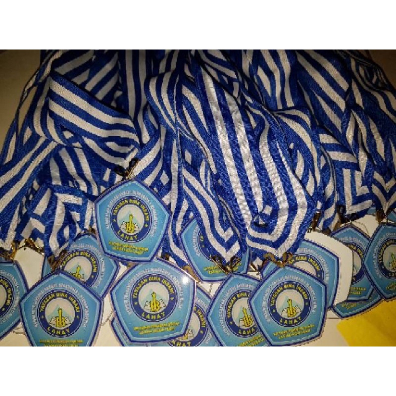 Medali Akrilik wisuda murah