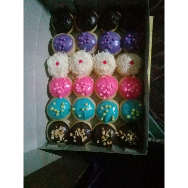 

Donat mini susu