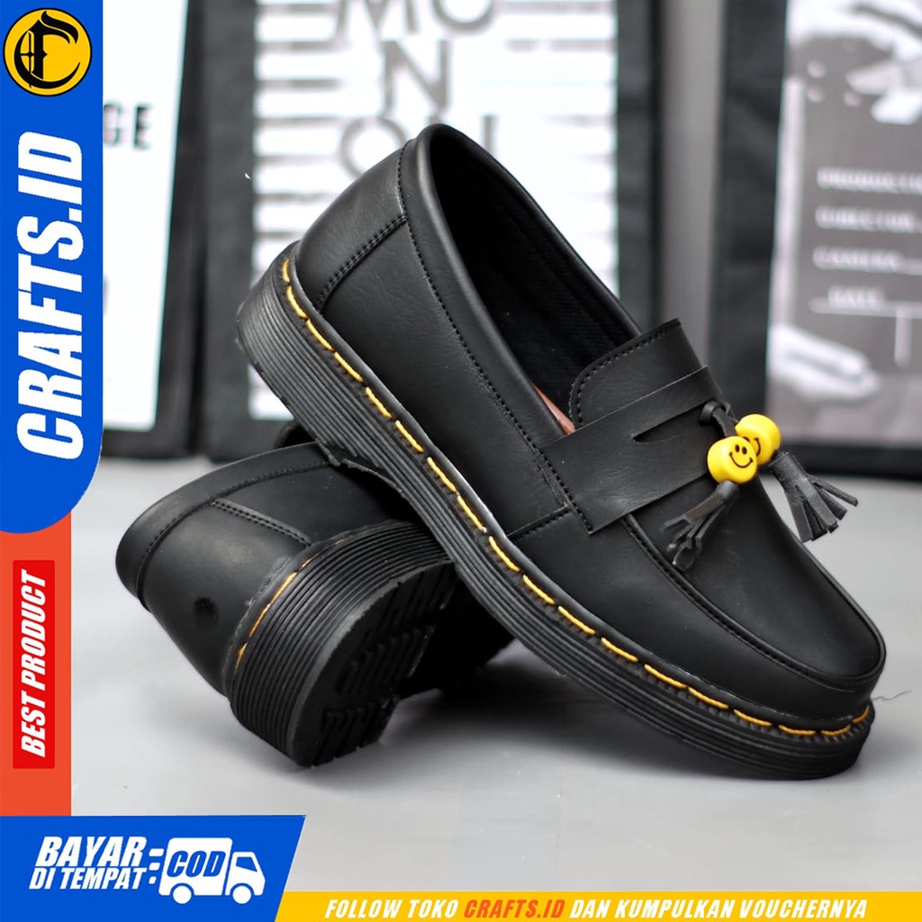 CRAFTS Smile - Sepatu Pantofel Formal Docmart Casual Kerja Hitam Pria