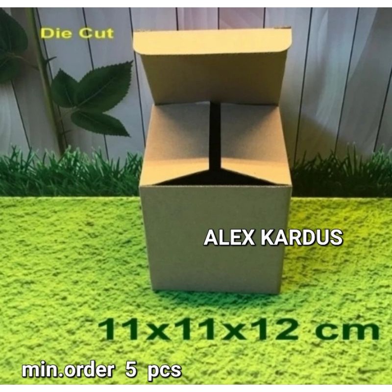 

Kardus Box uk 11x11x12 cm Karton Kotak diecut