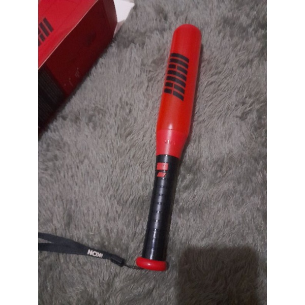 IKON Lightstick Konbat Ver. 2