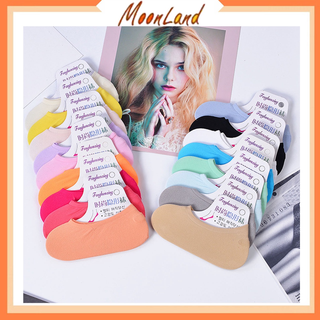 MoonLand 19  Kaos Kaki Anti Slip Socks Motif Polos Invicible Fashion Wanita